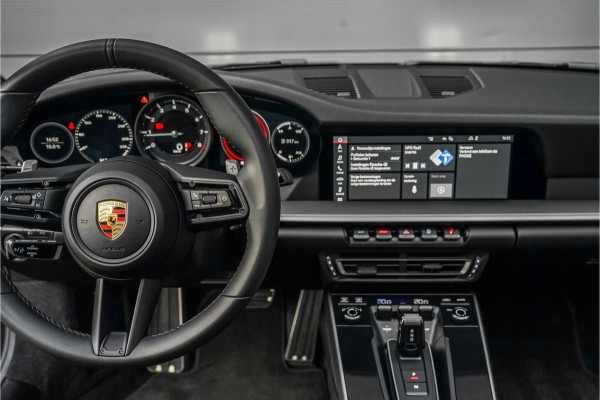 Porsche 911 3.0 Carrera S Pano Bose Sportuitlaat Aventurin Gruen