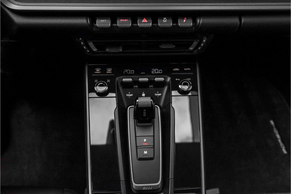 Porsche 911 3.0 Carrera S Pano Bose Sportuitlaat Aventurin Gruen