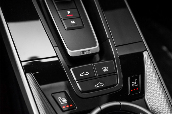 Porsche 911 3.0 Carrera S Pano Bose Sportuitlaat Aventurin Gruen