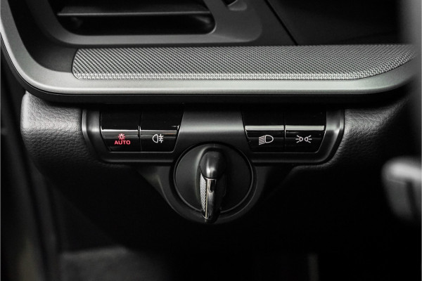 Porsche 911 3.0 Carrera S Pano Bose Sportuitlaat Aventurin Gruen