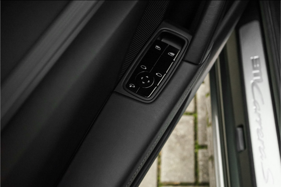 Porsche 911 3.0 Carrera S Pano Bose Sportuitlaat Aventurin Gruen