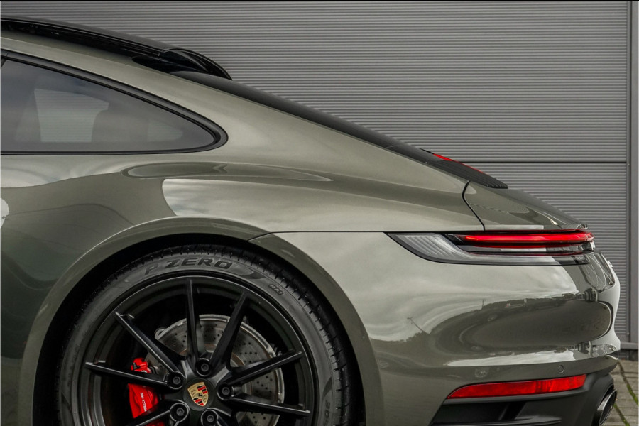 Porsche 911 3.0 Carrera S Pano Bose Sportuitlaat Aventurin Gruen