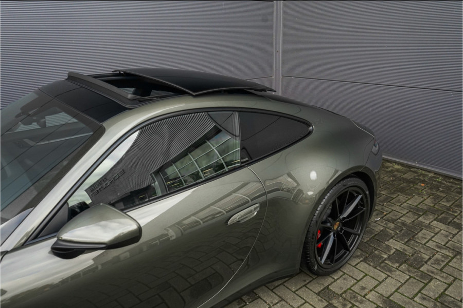 Porsche 911 3.0 Carrera S Pano Bose Sportuitlaat Aventurin Gruen