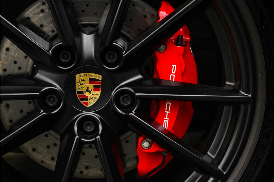 Porsche 911 3.0 Carrera S Pano Bose Sportuitlaat Aventurin Gruen