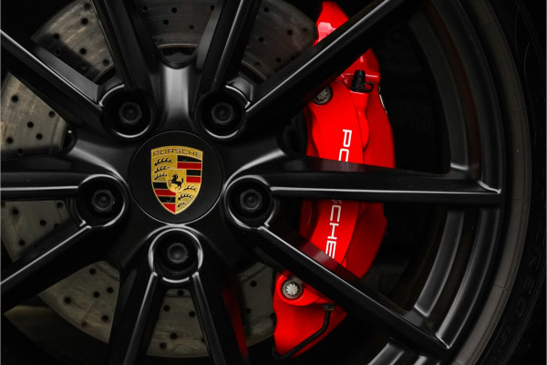 Porsche 911 3.0 Carrera S Pano Bose Sportuitlaat Aventurin Gruen