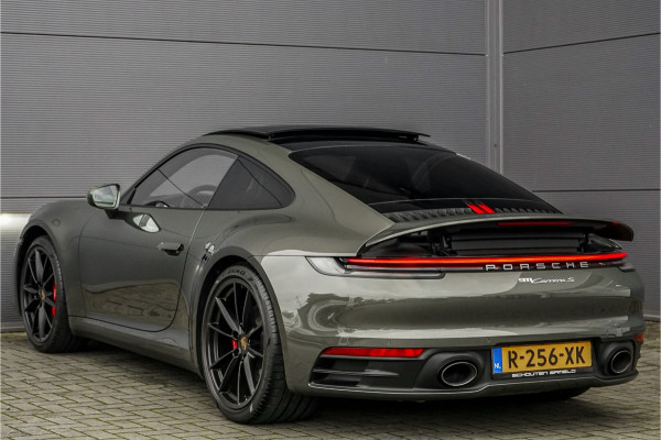 Porsche 911 3.0 Carrera S Pano Bose Sportuitlaat Aventurin Gruen