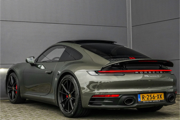 Porsche 911 3.0 Carrera S Pano Bose Sportuitlaat Aventurin Gruen