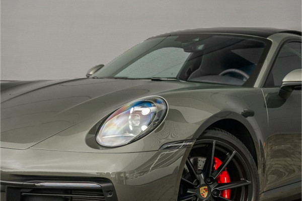 Porsche 911 3.0 Carrera S Pano Bose Sportuitlaat Aventurin Gruen