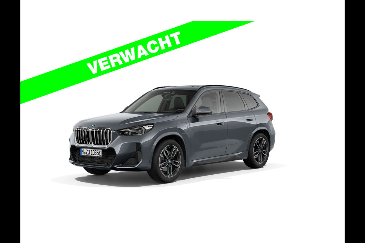 BMW X1 xDrive25e M-Sport - Pano - Driving Ass Prof - Head-Up - Harman Kardon BMW X1 xDrive25e M-Sport - Pano - Driving Ass Prof - Head-Up - Harman Kardon