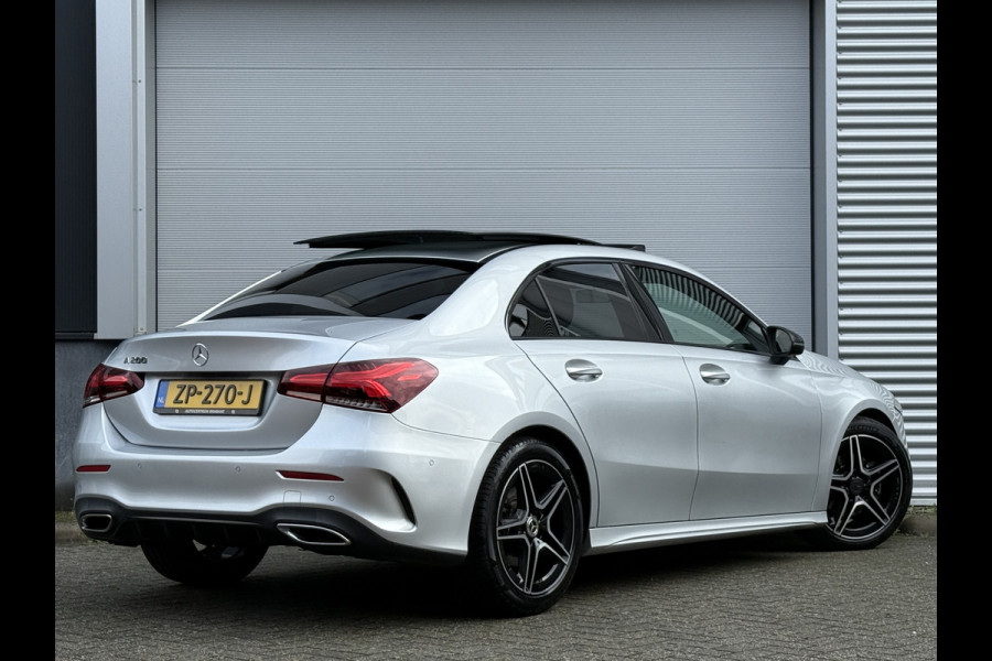 Mercedes-Benz A-Klasse 200 Launch Edition Premium | AMG Line | Panoramadak | LED Performance Mercedes-Benz A-Klasse 200 Launch Edition Premium | AMG Line | Panoramadak | LED Performance