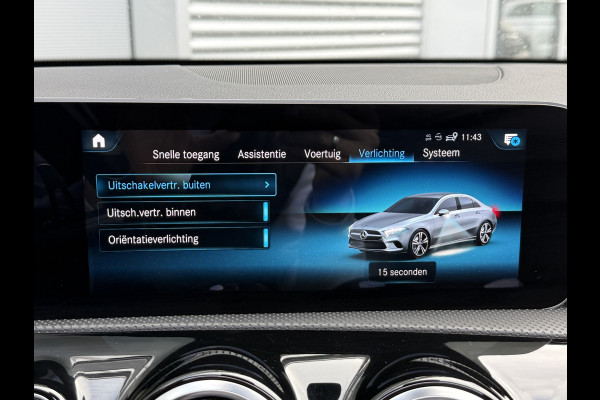 Mercedes-Benz A-Klasse 200 Launch Edition Premium | AMG Line | Panoramadak | LED Performance Mercedes-Benz A-Klasse 200 Launch Edition Premium | AMG Line | Panoramadak | LED Performance