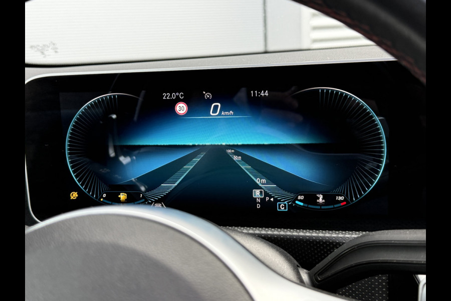 Mercedes-Benz A-Klasse 200 Launch Edition Premium | AMG Line | Panoramadak | LED Performance Mercedes-Benz A-Klasse 200 Launch Edition Premium | AMG Line | Panoramadak | LED Performance