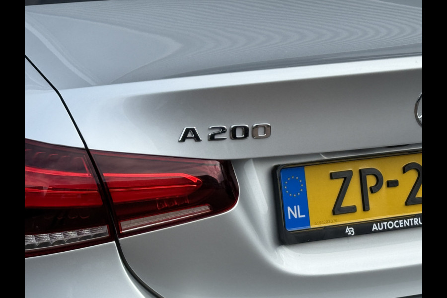 Mercedes-Benz A-Klasse 200 Launch Edition Premium | AMG Line | Panoramadak | LED Performance Mercedes-Benz A-Klasse 200 Launch Edition Premium | AMG Line | Panoramadak | LED Performance