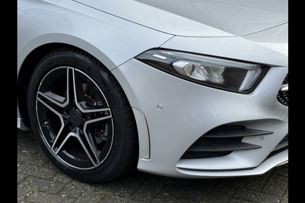 Mercedes-Benz A-Klasse 200 Launch Edition Premium | AMG Line | Panoramadak | LED Performance Mercedes-Benz A-Klasse 200 Launch Edition Premium | AMG Line | Panoramadak | LED Performance