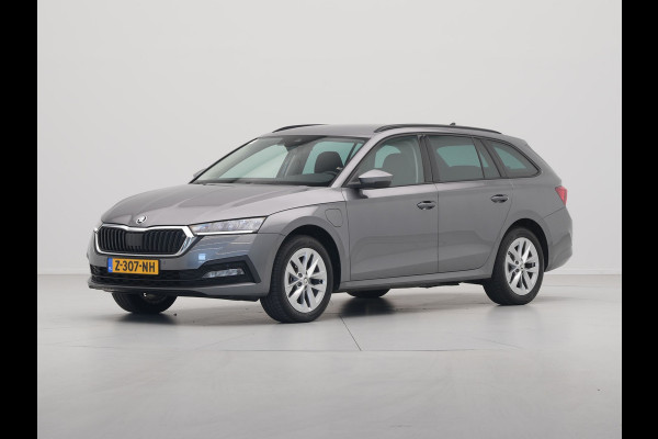 Škoda Octavia Combi 1.4 TSI iV 204pk PHEV Business Edition Navigatie Wegkl.trekhaal Pdc Virtual Cockpit Carplay 321 Škoda Octavia Combi 1.4 TSI iV 204pk PHEV Business Edition Navigatie Wegkl.trekhaal Pdc Virtual Cockpit Carplay 321