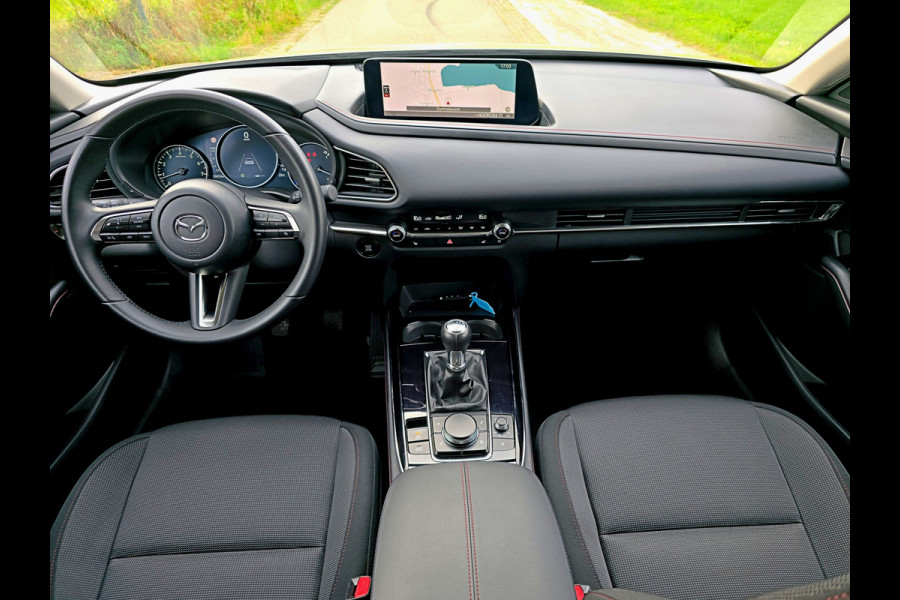 Mazda CX-30 2.5 e-SkyActiv-G M Hybrid Centre-line - 140 Pk - ParkeerCamera - Stoelverwarming - Navi Mazda CX-30 2.5 e-SkyActiv-G M Hybrid Centre-line - 140 Pk - ParkeerCamera - Stoelverwarming - Navi