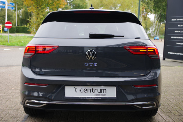 Volkswagen Golf 1.4 eHybrid GTE 245 PK PHEV, Adap. Cruise Control, LED, Camera, Stoelverwarming Volkswagen Golf 1.4 eHybrid GTE 245 PK PHEV, Adap. Cruise Control, LED, Camera, Stoelverwarming