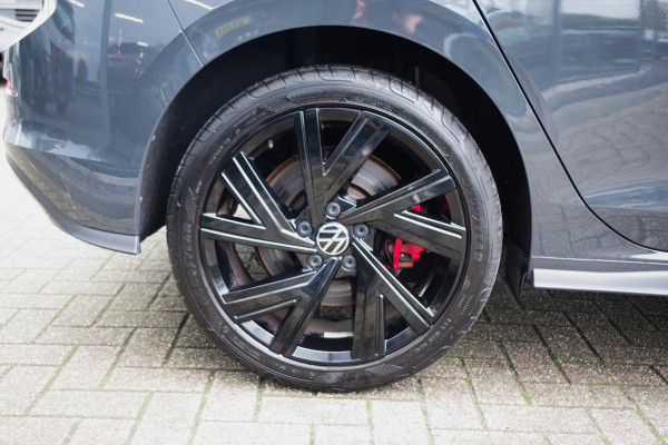 Volkswagen Golf 1.4 eHybrid GTE 245 PK PHEV, Adap. Cruise Control, LED, Camera, Stoelverwarming Volkswagen Golf 1.4 eHybrid GTE 245 PK PHEV, Adap. Cruise Control, LED, Camera, Stoelverwarming