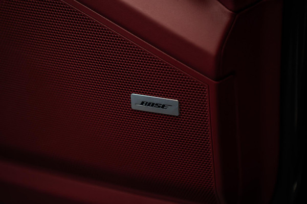 Porsche Cayenne 3.0 E-Hybrid *Sport-Chrono / PASM / Panorama / BOSE / Soft-Close / Surround-view* Porsche Cayenne 3.0 E-Hybrid *Sport-Chrono / PASM / Panorama / BOSE / Soft-Close / Surround-view*