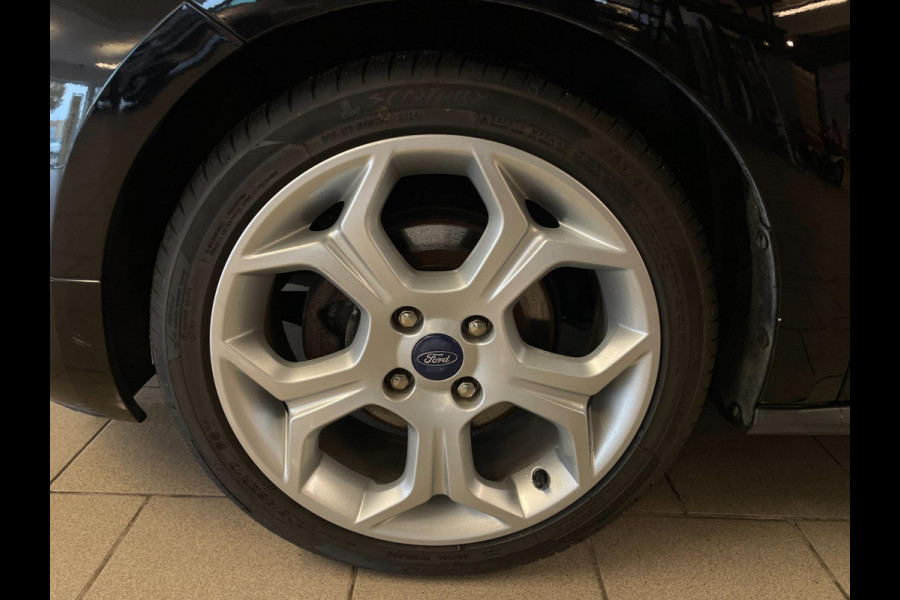 Ford Transit Courier 1.0 Ambiente Start&Stop AIRCO ELEK RAMEN CENT VERG PARKEERSENSOREN ZEER NETTE BESTELAUTO