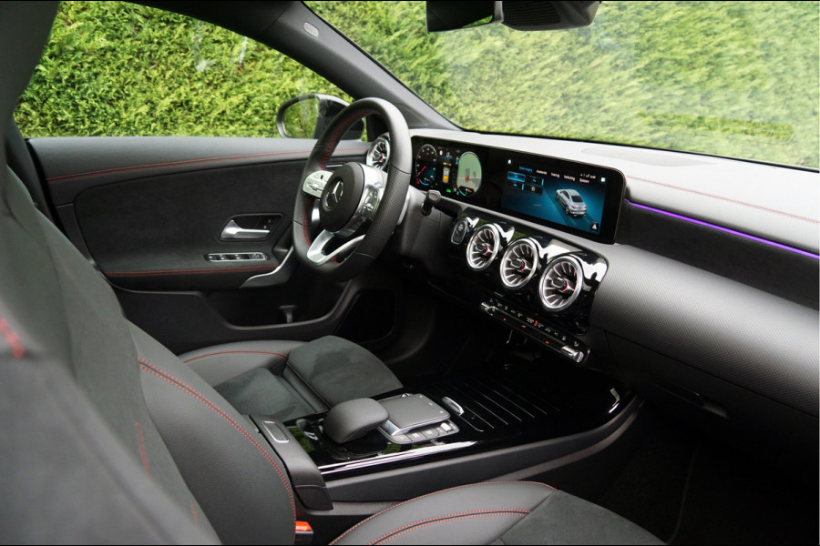 Mercedes-Benz CLA-Klasse CLA 250 e Coupé AMG Line Night | Pano Multibeam Sound Night Mercedes-Benz CLA-Klasse CLA 250 e Coupé AMG Line Night | Pano Multibeam Sound Night
