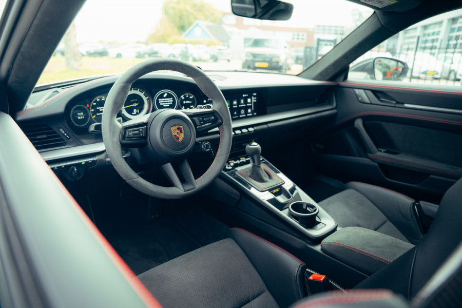 Porsche 911 4.0 GT3 ** Clubsport ** PPF ** PCCB ** Lift ** Carbon Dak ** PTV Plus ** 4-wiel sturing NP 295K ** NL geleverd ** NAP Porsche 911 4.0 GT3 ** Clubsport ** PPF ** PCCB ** Lift ** Carbon Dak ** PTV Plus ** 4-wiel sturing NP 295K ** NL geleverd ** NAP