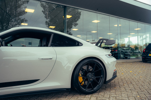 Porsche 911 4.0 GT3 ** Clubsport ** PPF ** PCCB ** Lift ** Carbon Dak ** PTV Plus ** 4-wiel sturing NP 295K ** NL geleverd ** NAP Porsche 911 4.0 GT3 ** Clubsport ** PPF ** PCCB ** Lift ** Carbon Dak ** PTV Plus ** 4-wiel sturing NP 295K ** NL geleverd ** NAP