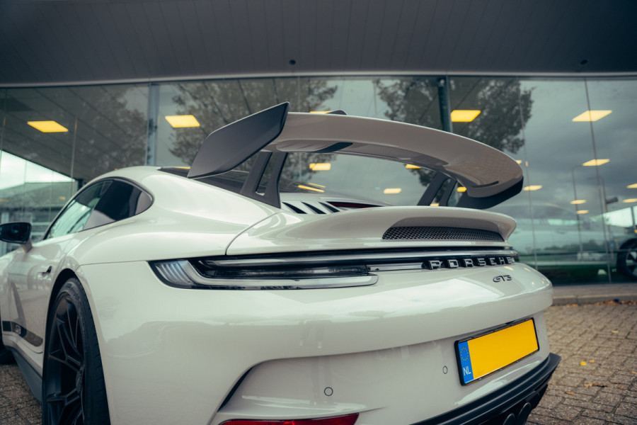 Porsche 911 4.0 GT3 ** Clubsport ** PPF ** PCCB ** Lift ** Carbon Dak ** PTV Plus ** 4-wiel sturing NP 295K ** NL geleverd ** NAP Porsche 911 4.0 GT3 ** Clubsport ** PPF ** PCCB ** Lift ** Carbon Dak ** PTV Plus ** 4-wiel sturing NP 295K ** NL geleverd ** NAP