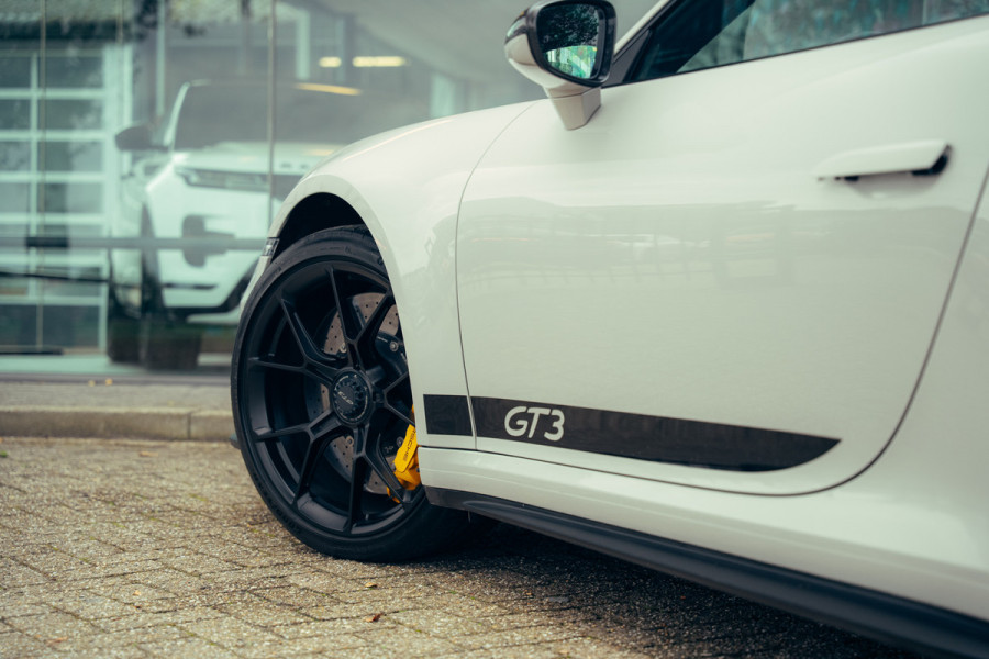 Porsche 911 4.0 GT3 ** Clubsport ** PPF ** PCCB ** Lift ** Carbon Dak ** PTV Plus ** 4-wiel sturing NP 295K ** NL geleverd ** NAP Porsche 911 4.0 GT3 ** Clubsport ** PPF ** PCCB ** Lift ** Carbon Dak ** PTV Plus ** 4-wiel sturing NP 295K ** NL geleverd ** NAP