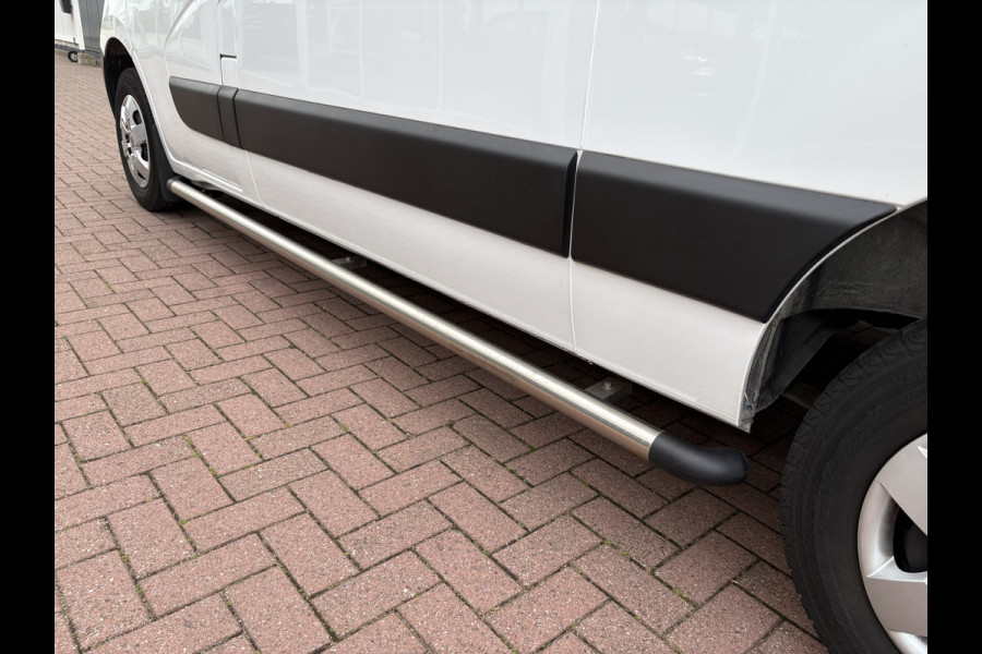 Renault Master T35 2.3 dCi 145pk Euro6 L2H2 Energy CAMERA/DAB/NAVI/CRUISE/PDC/TREKHAAK2.500KG Renault Master T35 2.3 dCi 145pk Euro6 L2H2 Energy CAMERA/DAB/NAVI/CRUISE/PDC/TREKHAAK2.500KG