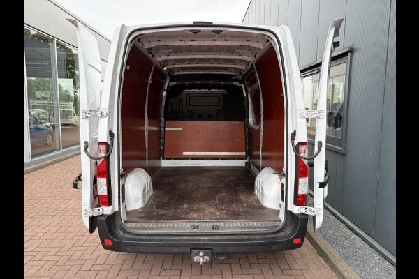 Renault Master T35 2.3 dCi 145pk Euro6 L2H2 Energy CAMERA/DAB/NAVI/CRUISE/PDC/TREKHAAK2.500KG Renault Master T35 2.3 dCi 145pk Euro6 L2H2 Energy CAMERA/DAB/NAVI/CRUISE/PDC/TREKHAAK2.500KG