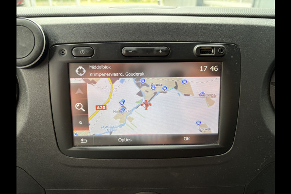 Renault Master T35 2.3 dCi 145pk Euro6 L2H2 Energy CAMERA/DAB/NAVI/CRUISE/PDC/TREKHAAK2.500KG Renault Master T35 2.3 dCi 145pk Euro6 L2H2 Energy CAMERA/DAB/NAVI/CRUISE/PDC/TREKHAAK2.500KG