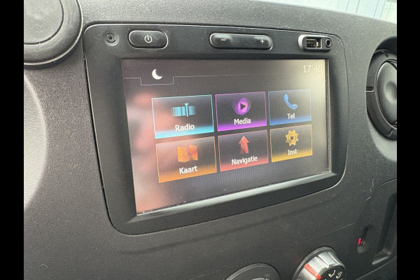 Renault Master T35 2.3 dCi 145pk Euro6 L2H2 Energy CAMERA/DAB/NAVI/CRUISE/PDC/TREKHAAK2.500KG Renault Master T35 2.3 dCi 145pk Euro6 L2H2 Energy CAMERA/DAB/NAVI/CRUISE/PDC/TREKHAAK2.500KG