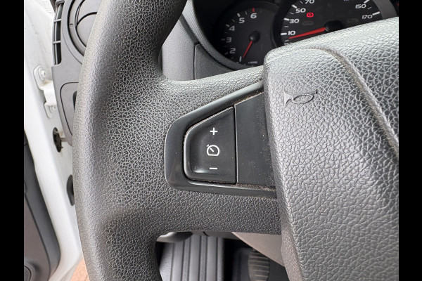 Renault Master T35 2.3 dCi 145pk Euro6 L2H2 Energy CAMERA/DAB/NAVI/CRUISE/PDC/TREKHAAK2.500KG Renault Master T35 2.3 dCi 145pk Euro6 L2H2 Energy CAMERA/DAB/NAVI/CRUISE/PDC/TREKHAAK2.500KG