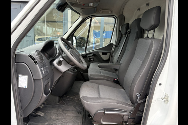 Renault Master T35 2.3 dCi 145pk Euro6 L2H2 Energy CAMERA/DAB/NAVI/CRUISE/PDC/TREKHAAK2.500KG Renault Master T35 2.3 dCi 145pk Euro6 L2H2 Energy CAMERA/DAB/NAVI/CRUISE/PDC/TREKHAAK2.500KG