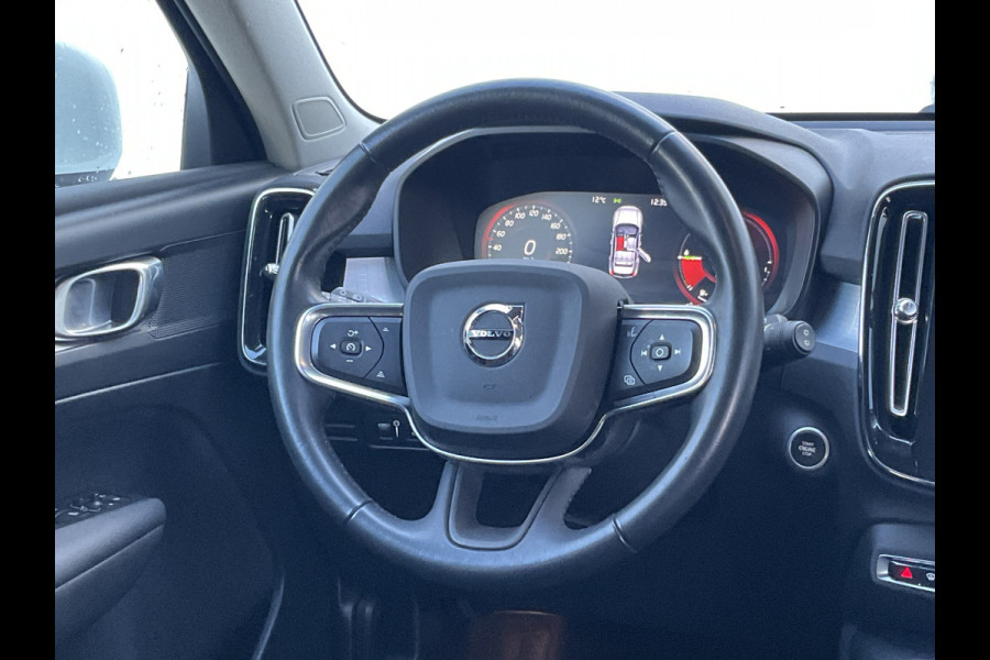 Volvo XC40 1.5 T4 Recharge Inscription Stoel.Stuurverw. Carplay 1Eig Plug-in PHEV Volvo XC40 1.5 T4 Recharge Inscription Stoel.Stuurverw. Carplay 1Eig Plug-in PHEV