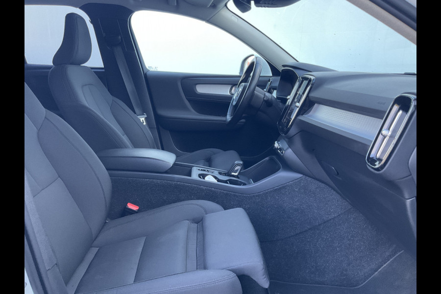 Volvo XC40 1.5 T4 Recharge Inscription Stoel.Stuurverw. Carplay 1Eig Plug-in PHEV Volvo XC40 1.5 T4 Recharge Inscription Stoel.Stuurverw. Carplay 1Eig Plug-in PHEV