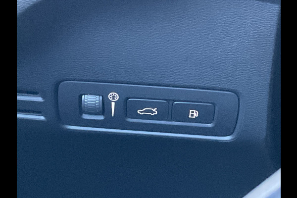 Volvo XC40 1.5 T4 Recharge Inscription Stoel.Stuurverw. Carplay 1Eig Plug-in PHEV Volvo XC40 1.5 T4 Recharge Inscription Stoel.Stuurverw. Carplay 1Eig Plug-in PHEV