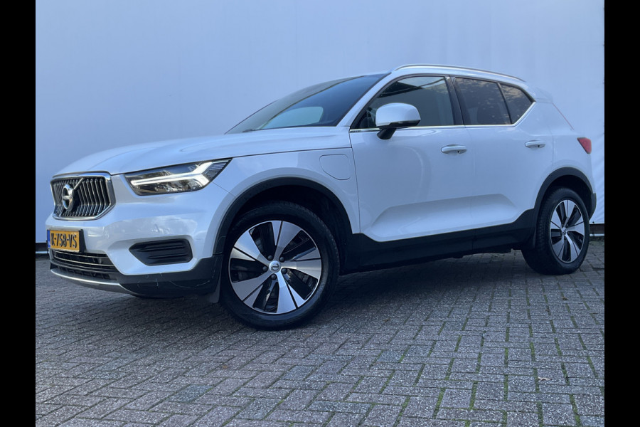 Volvo XC40 1.5 T4 Recharge Inscription Stoel.Stuurverw. Carplay 1Eig Plug-in PHEV Volvo XC40 1.5 T4 Recharge Inscription Stoel.Stuurverw. Carplay 1Eig Plug-in PHEV