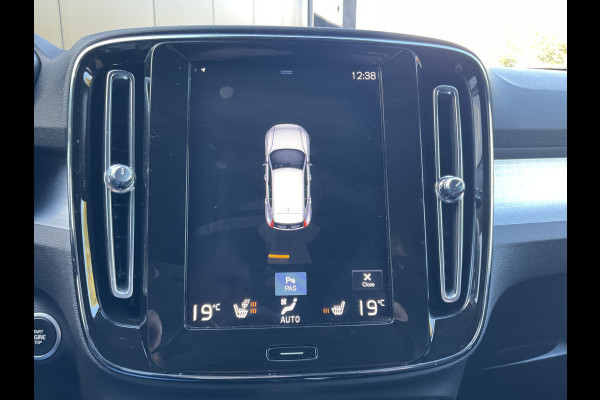 Volvo XC40 1.5 T4 Recharge Inscription Stoel.Stuurverw. Carplay 1Eig Plug-in PHEV Volvo XC40 1.5 T4 Recharge Inscription Stoel.Stuurverw. Carplay 1Eig Plug-in PHEV