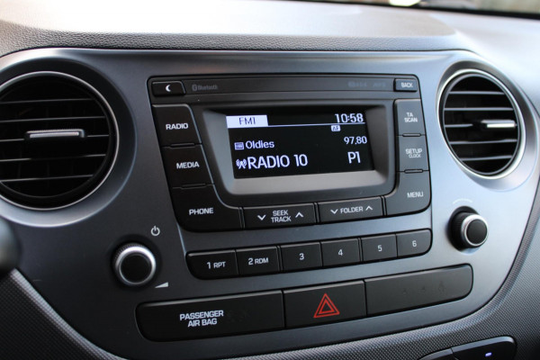 Hyundai i10 1.0i Comfort Airco Bluetooth Nap Hyundai i10 1.0i Comfort Airco Bluetooth Nap