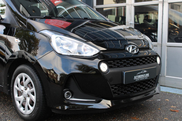 Hyundai i10 1.0i Comfort Airco Bluetooth Nap Hyundai i10 1.0i Comfort Airco Bluetooth Nap