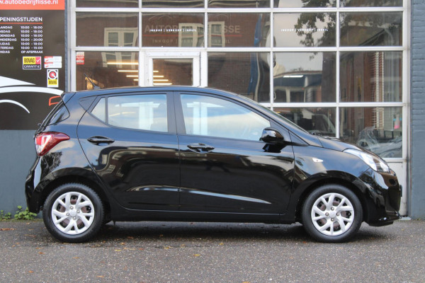 Hyundai i10 1.0i Comfort Airco Bluetooth Nap Hyundai i10 1.0i Comfort Airco Bluetooth Nap