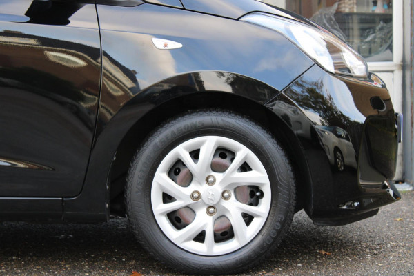 Hyundai i10 1.0i Comfort Airco Bluetooth Nap Hyundai i10 1.0i Comfort Airco Bluetooth Nap