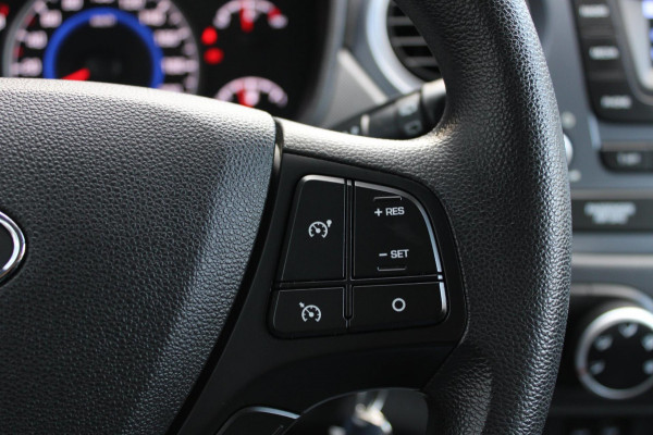 Hyundai i10 1.0i Comfort Airco Bluetooth Nap Hyundai i10 1.0i Comfort Airco Bluetooth Nap