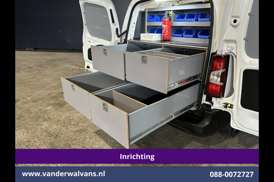 Opel Combo 1.5D 102pk L2H1 Inrichting Euro6 Airco | 2x Zijdeur | Trekhaak | Cruisecontrol Parkeersensoren Opel Combo 1.5D 102pk L2H1 Inrichting Euro6 Airco | 2x Zijdeur | Trekhaak | Cruisecontrol Parkeersensoren
