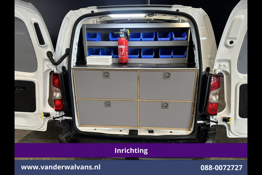 Opel Combo 1.5D 102pk L2H1 Inrichting Euro6 Airco | 2x Zijdeur | Trekhaak | Cruisecontrol Parkeersensoren Opel Combo 1.5D 102pk L2H1 Inrichting Euro6 Airco | 2x Zijdeur | Trekhaak | Cruisecontrol Parkeersensoren