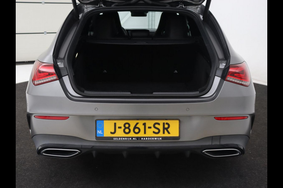 Mercedes-Benz CLA-Klasse 180d Business Solution AMG | Stoelverwarming | Carplay | Camera | Leder/Alcantara | Navigatie | Widescreen | Sfeerverlichting | Designo Mountaingrijs Magno Mercedes-Benz CLA-Klasse 180d Business Solution AMG | Stoelverwarming | Carplay | Camera | Leder/Alcantara | Navigatie | Widescreen | Sfeerverlichting | Designo Mountaingrijs Magno