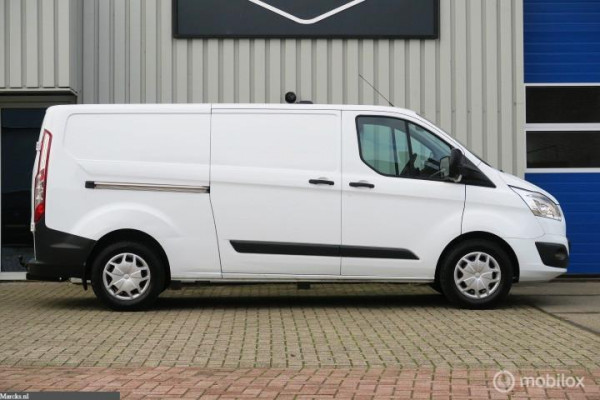 Ford Transit Custom 340 2.0TDCI 130pk L2 Trend 1e eig. Camera Ford Transit Custom 340 2.0TDCI 130pk L2 Trend 1e eig. Camera
