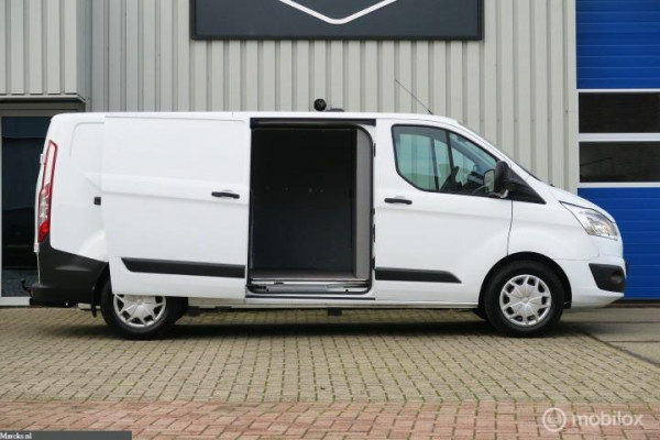 Ford Transit Custom 340 2.0TDCI 130pk L2 Trend 1e eig. Camera Ford Transit Custom 340 2.0TDCI 130pk L2 Trend 1e eig. Camera